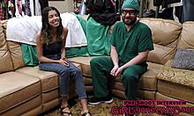Ария Николс второ посещение в клиниката на д-р Тампас за гинекологичен преглед и сексуален контакт