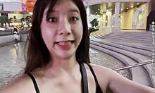 Asiatiska flickvänner vilda anala äventyr i Vegas