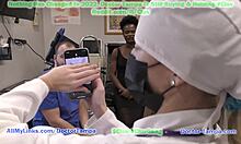 Doktor Tampa menjalankan pemeriksaan ginekologi yang memalukan di Rina Arem dengan bantuan PA Stacy Shepard, dalam video perubatan buatan sendiri ini