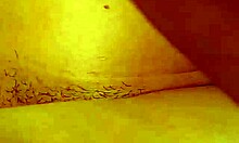 Tiros em close-up de um amador que arruinou seu cuzinho