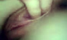 Ο φίλος μου δαχτυλώνει το μουνί της κοπέλας του σε ερασιτεχνικό βίντεο
