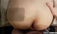 Eine vollbusige Mutter lehrt Sexunterricht und ein perfekter Knackarsch genießt jeden Zentimeter eines riesigen amerikanischen Schwanzes