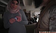 若いムスリムのティーンエイジャー、アミールの性的出会い